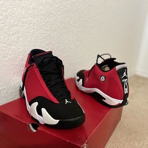 Air Jordan Retro 14
